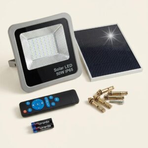 Professionele Solar LED breedstraler 50W met los zonnepaneel en montagemateriaal.